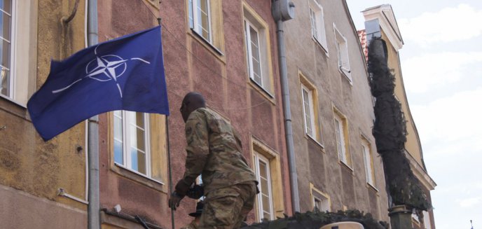 Artykuł: Ustalenia szczytu NATO. Amerykańscy żołnierze na Warmii i Mazurach?