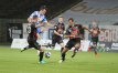 Rafał Kujawa, napastnik Stomilu Olsztyn, często musiał mieć asystę aż trzech piłkarzy GKS-u -Tychy