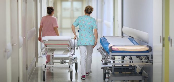 Artykuł: ''Zamknij się i rób''. Pielęgniarki z Olsztyna żądają wyższych płac