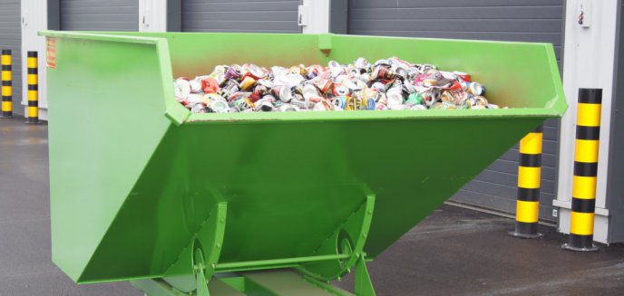 Artykuł: Spór o śmieci w OSM. Oddala się perspektywa masowych pozwów