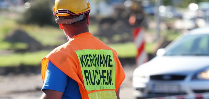 Artykuł: Trwa budowa połączenia drogowego Łupstycha z Gutkowem i krajową szesnastką. Nowe utrudnienia