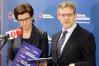 Na zdjęciu Anna Wasilewska i Janusz Cichoń podczas poniedziałkowej konferencji prasowej