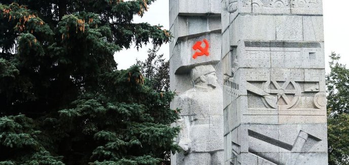 Olsztyńskie ''szubienice'' nie będą zabytkiem?  ''Żądamy wyrejestrowania sowieckiego ścierwa''