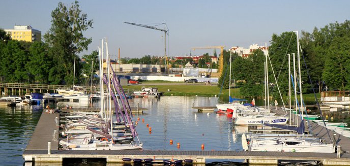 Artykuł: Miasto sprzedaje dwie atrakcyjne działki nad jeziorem Ukiel
