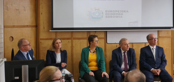 Politycy Koalicji Obywatelskiej w Olsztynie. Mówili o wielkich pieniądzach na ochronę zdrowia