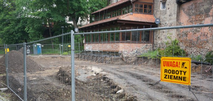 Artykuł: Budowa ogródków restauracyjnych przy Łynie stoi w miejscu. Co dalej?