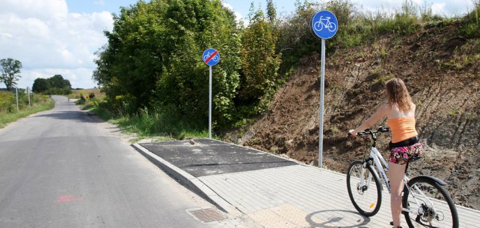 Artykuł: Pod Olsztynem jest... 6-metrowa ścieżka rowerowa. Absurd czy łączona inwestycja?
