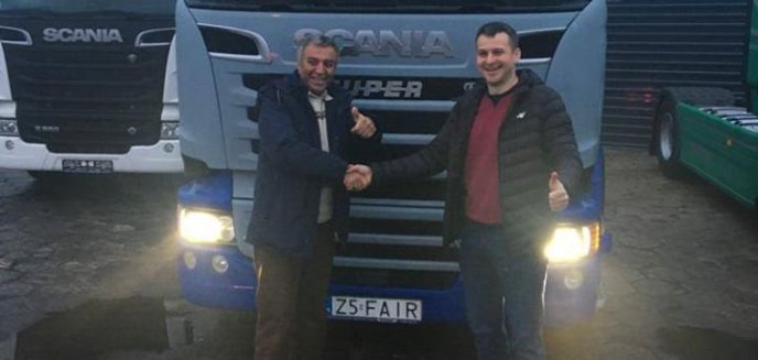 Artykuł: Irańczyk, któremu pomagały olsztyńskie firmy, wraca do domu. Ma nową ciężarówkę