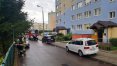 Akcja służb ratowniczych pod blokiem na ulicy Dworcowej w Olsztynie