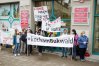 Mieszkańcy gminy Dywity protestowali we wtorek pod siedzibą starostwa powiatowego przeciw budowie ewentualnej żwirowni pod Bukwałdem