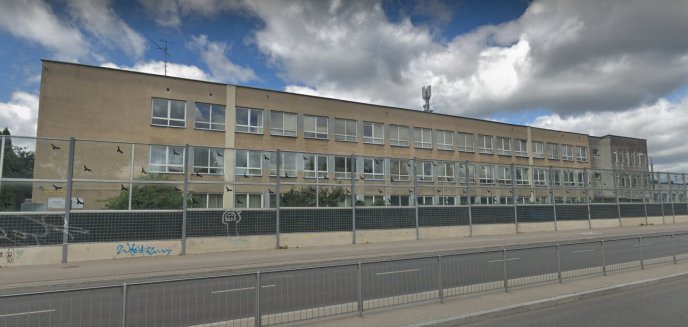 Artykuł: Koronawirus w ''Elektroniku'' w Olsztynie? Szkoła przechodzi na zdalny tryb nauczania