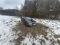 Porzucony na polanie Kielarskiej pojazd