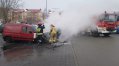Strażacy niezwykle szybko poradzili sobie z pożarem samochodu