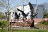 Czy cokół rzeźby Izydora Borysa pt. Warmińskie Żurawie zardzewiał? Urzędnicy uspokajają