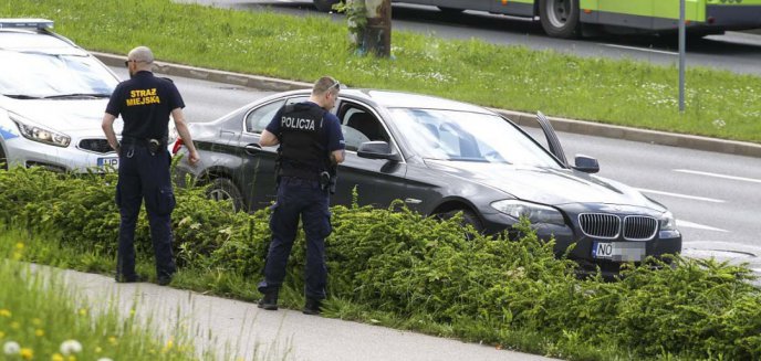 Artykuł: Kierowca BMW zasłabł za kierownicą na ul. Synów Pułku w Olsztynie