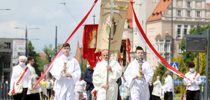 W czwartek ulicami Olsztyna przejdą procesje Bożego Ciała [TRASY]
