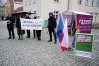 Partia Razem, Olsztyński Strajk Kobiet, Komitet Obrony Demokracji oraz inne progresywne środowiska zbierały podpisy pod obywatelskim projektem "Legalna aborcja bez kompromisów"
