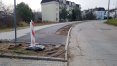Likwidują miejsca parkingowe na ul. Iwaszkiewicza, aby wybudować ścieżkę rowerową, mieszkańcy protestują