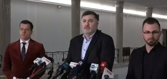 Artykuł: Wolnościowcy z partii Korwin skrytykowali uchwałę antysmogową zaproponowaną przez radnych Sejmiku Województwa Warmińsko-Mazurskiego