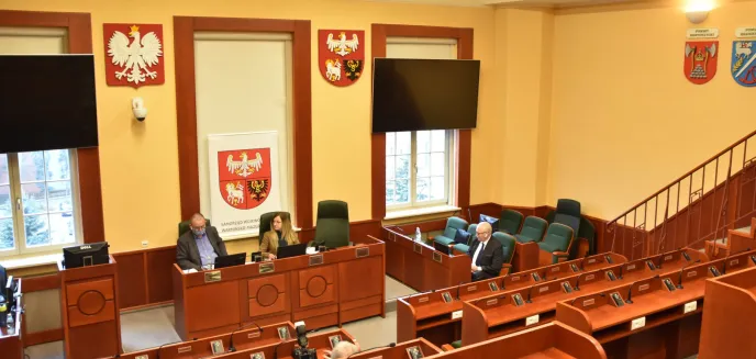 Stanowisko radnych sejmiku województwa: ''Agresywna polityka Federacji Rosyjskiej budzi niepokój i sprzeciw mieszkańców''