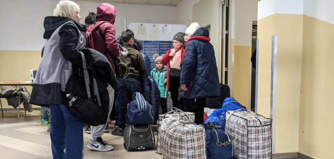 Artykuł: Do Bratniaka przyjechała pierwsza grupa uchodźców z Ukrainy [ZDJĘCIA]