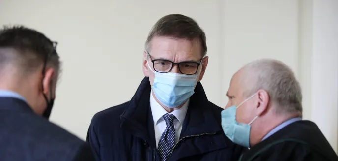 Rozprawa z udziałem Piotra Grzymowicza i Marty Kamińskiej toczy się za zamkniętymi drzwiami