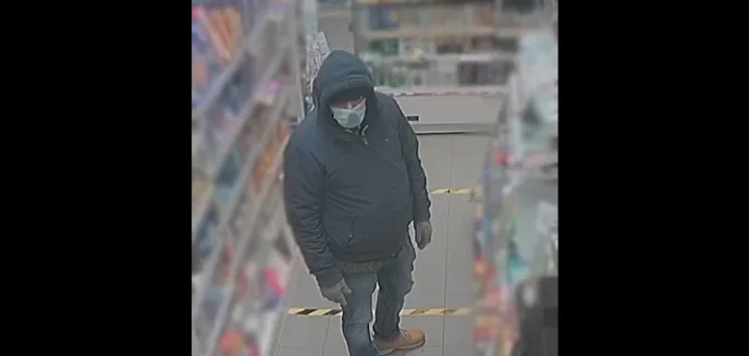 Bez mrugnięcia okiem zrobił to w sklepie przy ul. Niepodległości w Olsztynie [WIDEO]