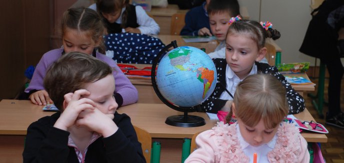 Artykuł: Blisko 540 dzieci z Ukrainy chodzi do olsztyńskich szkół i przedszkoli