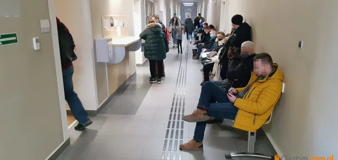 Marcowy rekord. Aż 8 razy więcej wniosków o paszport niż przed rokiem