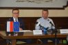 Prezydent Olsztyna Piotr Grzymowicz podpisał umowę z wykonawcą nasadzeń, Rafałem Świątkowskim