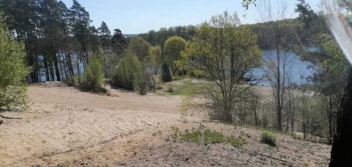 Właściciel większej części plaży nad Skandą również chce sprzedać swoją działkę
