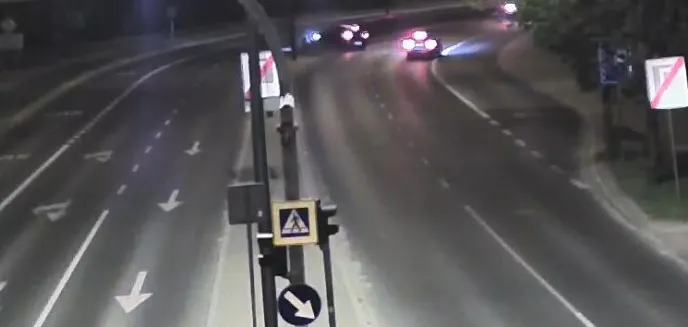 30-latka hyundaiem uderzyła w barierki na ul. Niepodległości w Olsztynie. Była kompletnie pijana