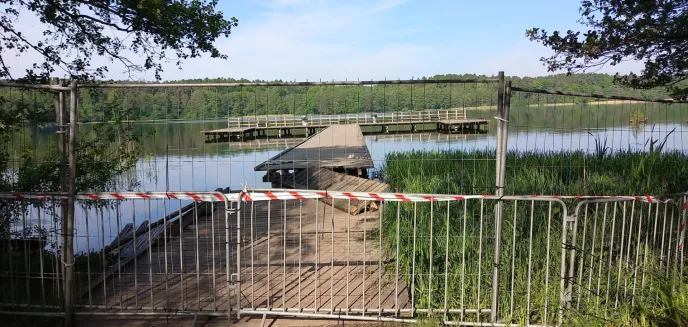 Kultowe molo w Kortowie zamknięte [ZDJĘCIA]