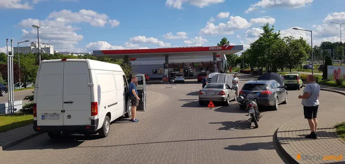 Blokujemy Orlen. Skromny protest w Olsztynie [ZDJĘCIA]