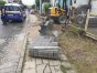 Kierownik prac został ukarany mandatem za pozostawienie odpadów remontowych na chodniku