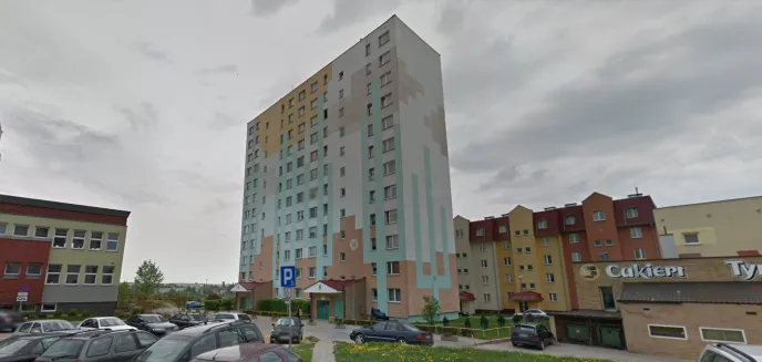 Ewakuacja mieszkańców wieżowca przy ul. Barcza w Olsztynie