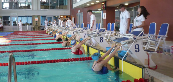 Pływanie. Prezes PZP Otylia Jędrzejczak oglądała w Olsztynie nastoletnich pływaków z blisko 130 klubów