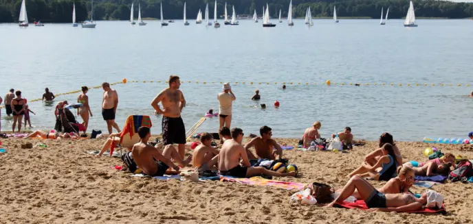 Plaże na Warmii i Mazurach. Gdzie odpoczniemy podczas upalnego weekendu?