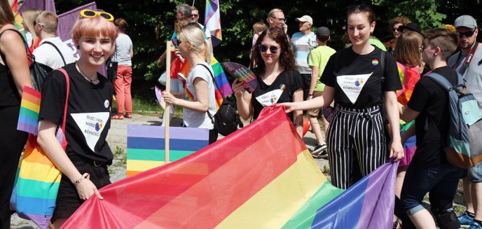 Artykuł: Społeczny, edukacyjny, promocyjny... Jaki charakter mają marsze LGBT?