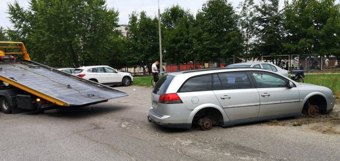 Artykuł: Zwolniło się jedno miejsce parkingowe na ul. Wańkowicza w Olsztynie [WIDEO]