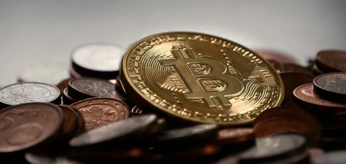 Olsztynianin liczył na szybki zysk na kryptowalutach. Stracił ogromną sumę