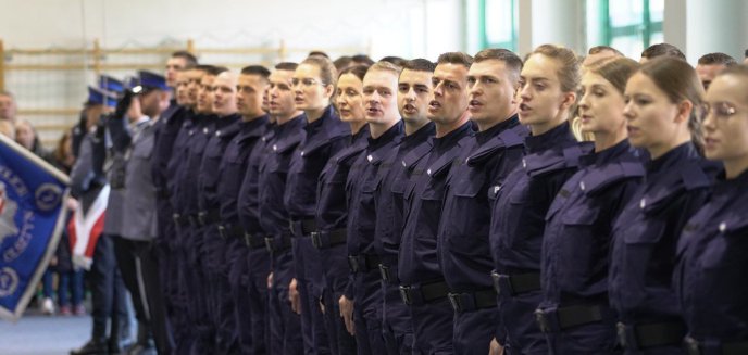 Nowi funkcjonariusze w szeregach warmińsko-mazurskiej policji. Rekrutacja jednak trwa nadal [ZDJĘCIA]