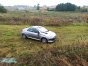 W Bartągu doszło do dachowania pojazdu marki Peugeot