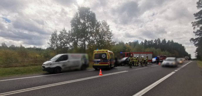Kolizja pod Olsztynem. 37-latka kierująca kią najechała na inne auto