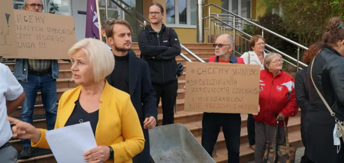Spółdzielcy z SM Jaroty złożyli zawiadomienie do prokuratury na działalność zarządu. Prokurator odmówił wszczęcia śledztwa