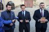Od lewej: Łukasz Zbiciak, rzecznik prasowy Konfederacji Korony Polskiej, poseł Krzysztof Bosak oraz Piotr Lisiecki, lokalny lider Konfederacji Korony Polskiej