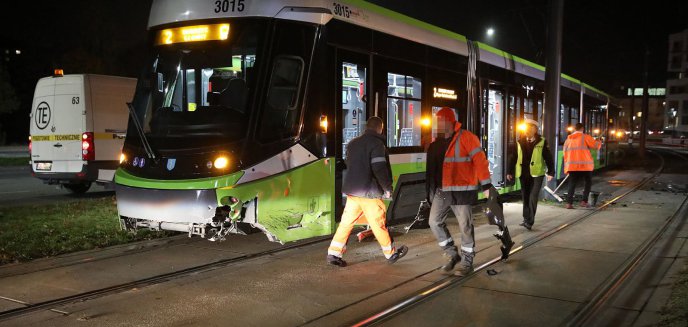 Artykuł: Jeden z nowych tramwajów został uszkodzony. Kiedy wróci na szyny?