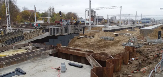 Stacja Olsztyn Główny. Rozrasta się tunel na Zatorze [ZDJĘCIA]