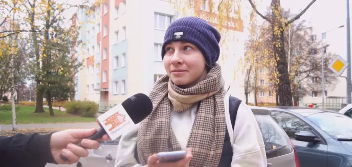 Czy według olsztynian ''kobiety dają w szyję''? Reakcje mieszkańców na słowa Jarosława Kaczyńskiego [WIDEO]