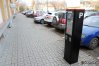 Jeden z parkometrów przy centrum handlowym Manhattan